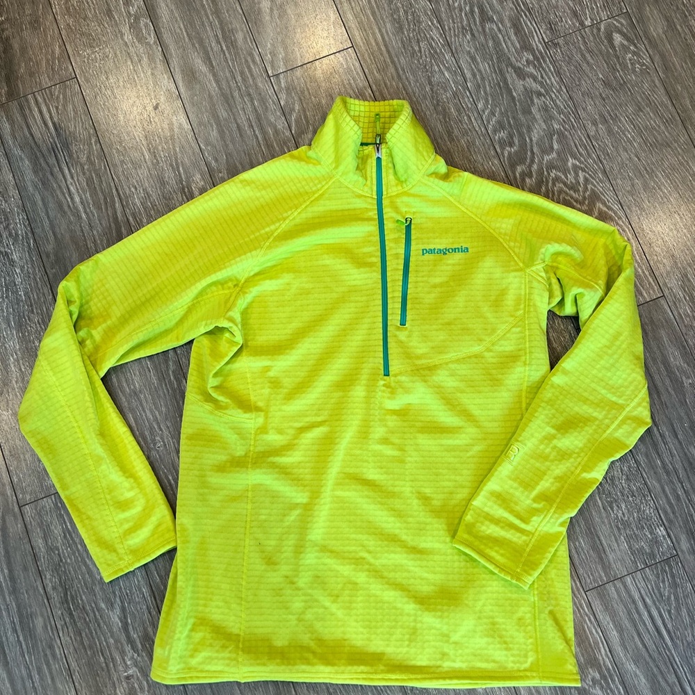 Patagonia R1 Pullover Large